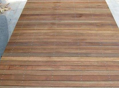 ������_�İ��b����ľ��